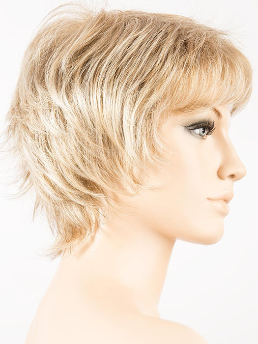 CHAMPAGNE ROOTED 22.16.23 | Light Beige Blonde, Medium Honey Blonde, and Platinum Blonde blend with Dark Roots
