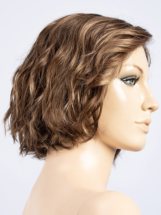 MOCCA ROOTED 830.12.20 | Medium Brown, Light Brown, and Light Auburn Blend with Dark Roots